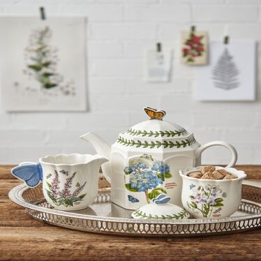 Botanic Garden Bouquet 3 Piece Tea Set Botanic Garden Bouquet 3 Piece Tea Set
